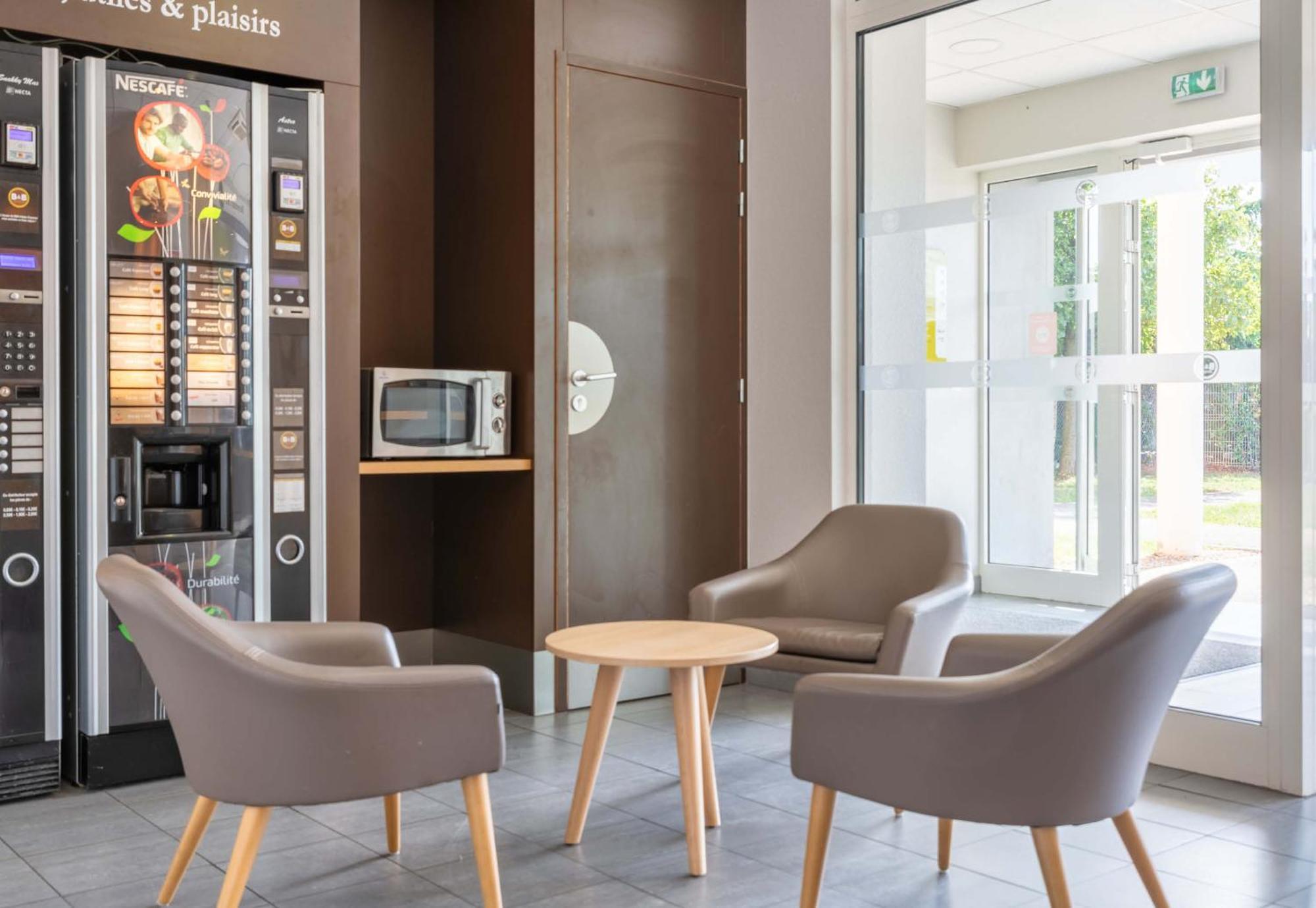 B&B Hotel Lyon Eurexpo שאסיו מראה חיצוני תמונה