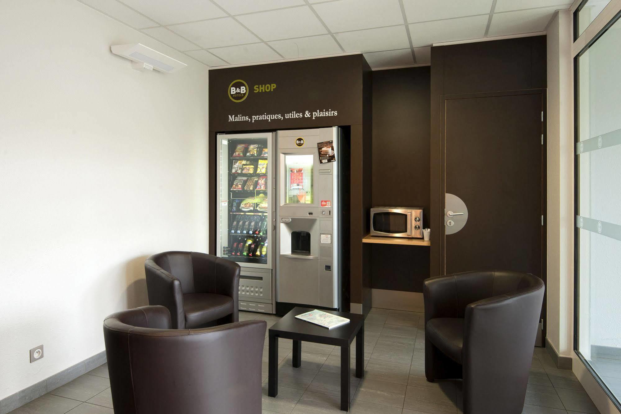 B&B Hotel Lyon Eurexpo שאסיו מראה חיצוני תמונה